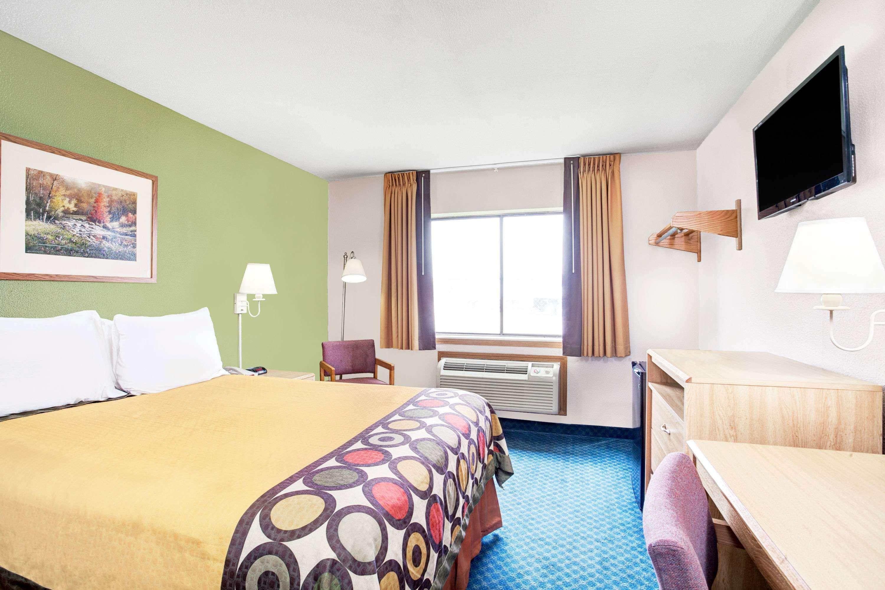 Hotel Super 8 By Wyndham West Memphis Esterno foto