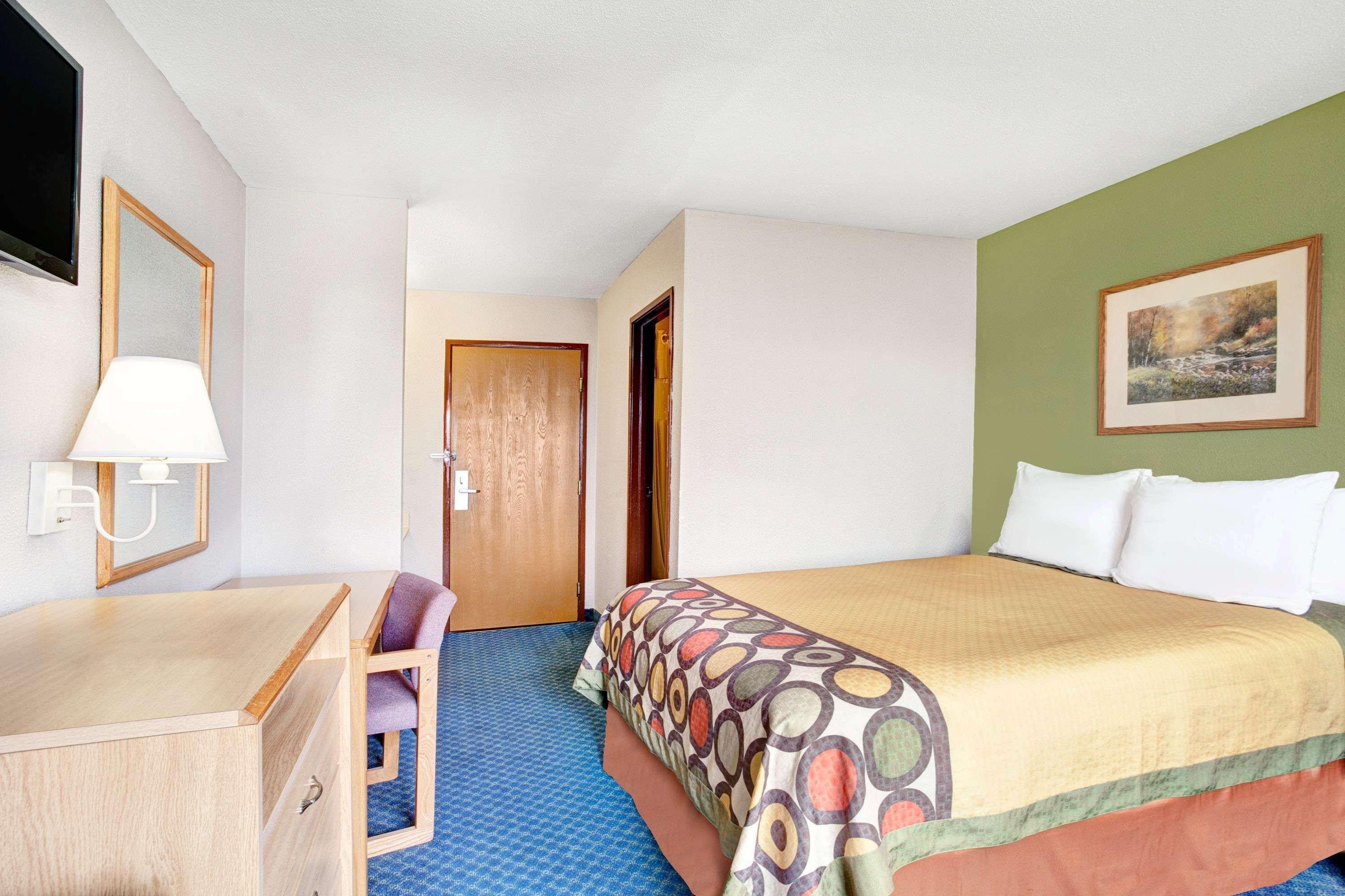 Hotel Super 8 By Wyndham West Memphis Esterno foto